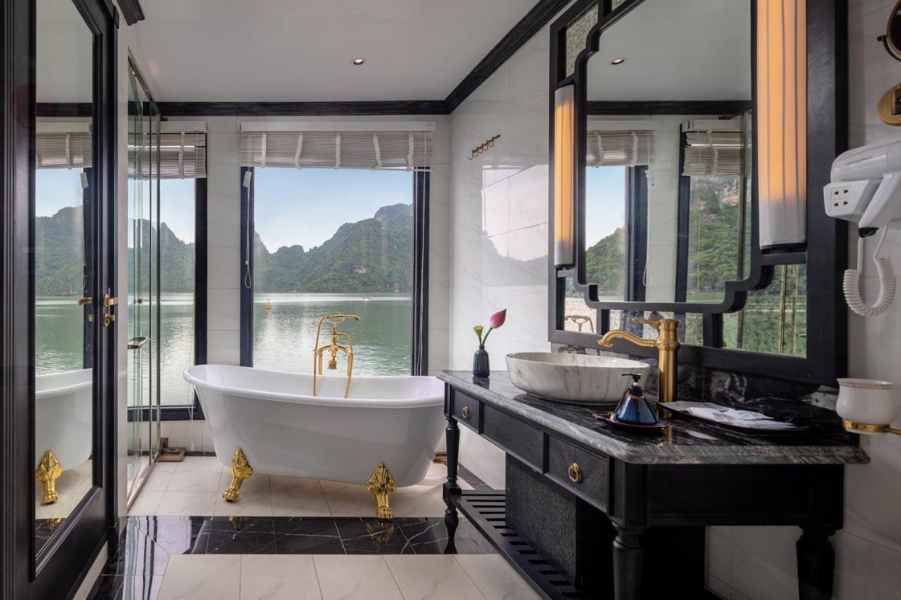 Le Journey Luxury Cruise Ha Long Exterior photo