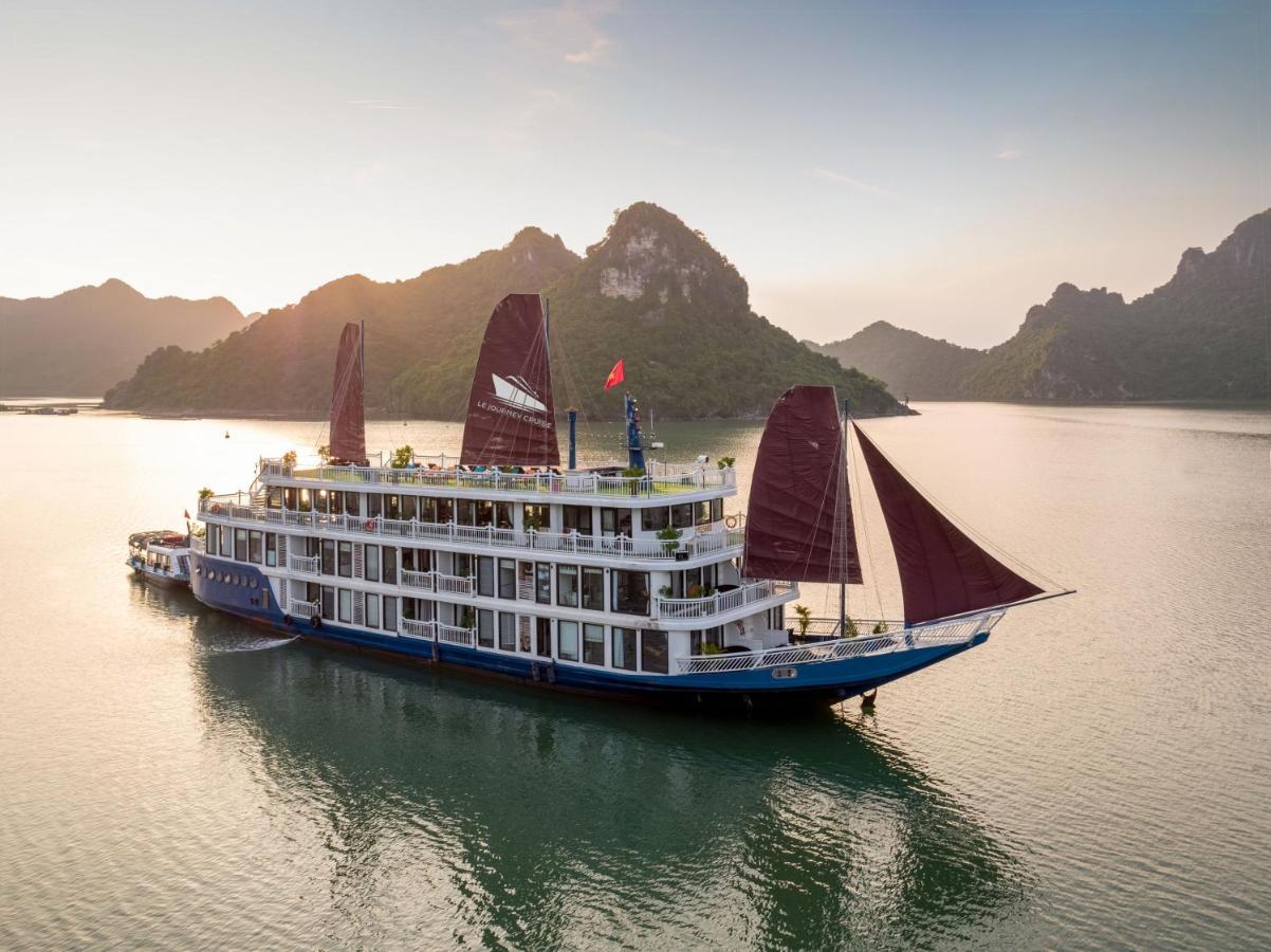 Le Journey Luxury Cruise Ha Long Exterior photo